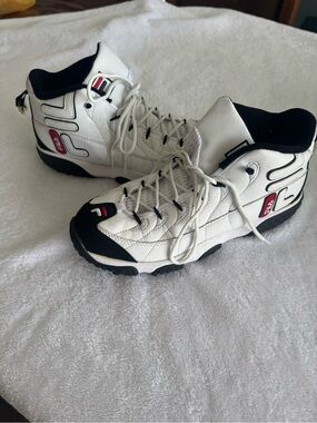 Fila men White and Black Mid-Top Athletic Shoes
